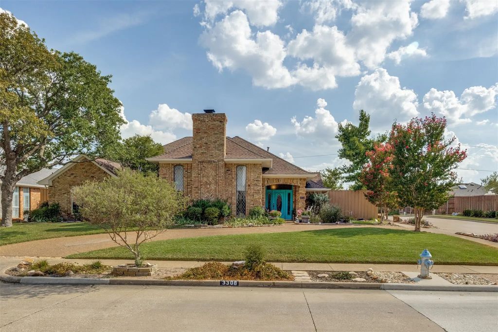 3308 Melanie Lane, Plano