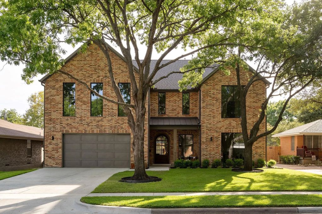 9217 Livenshire Drive, Dallas