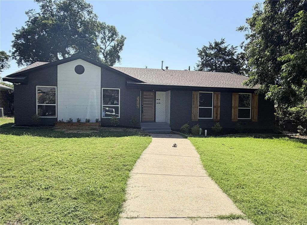1104 Westwood Drive, Plano
