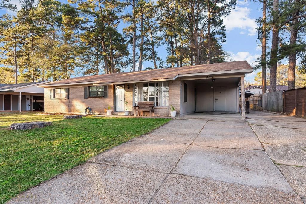 5520 Knollcrest Drive, Shreveport