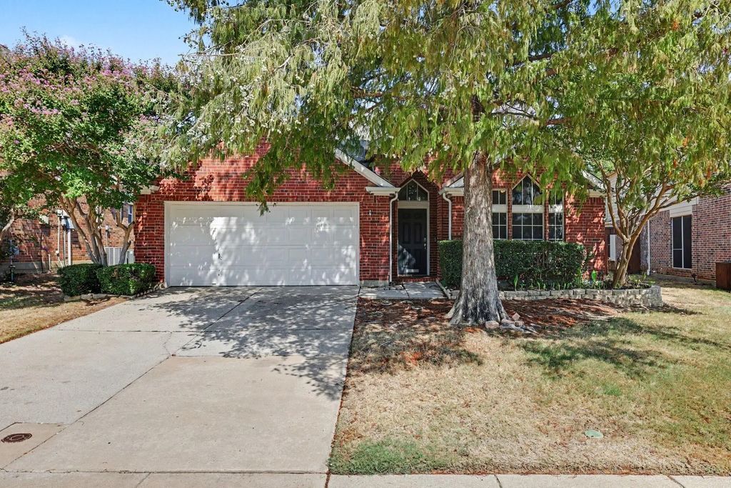 3705 Palmetto Court, Denton