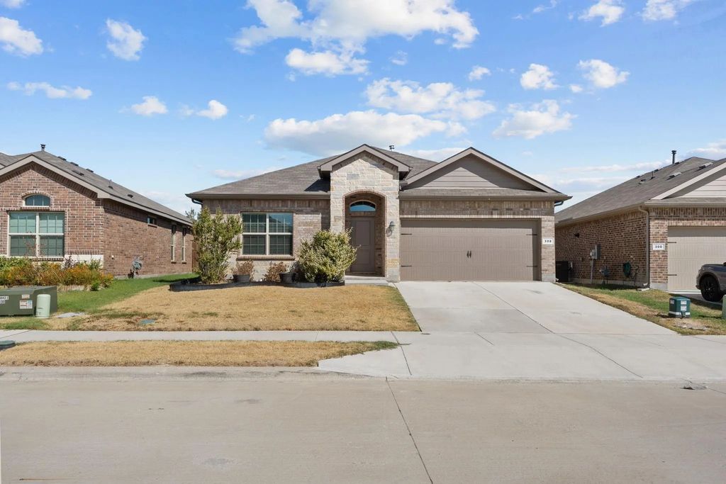 308 Youngblood Lane, Fort Worth
