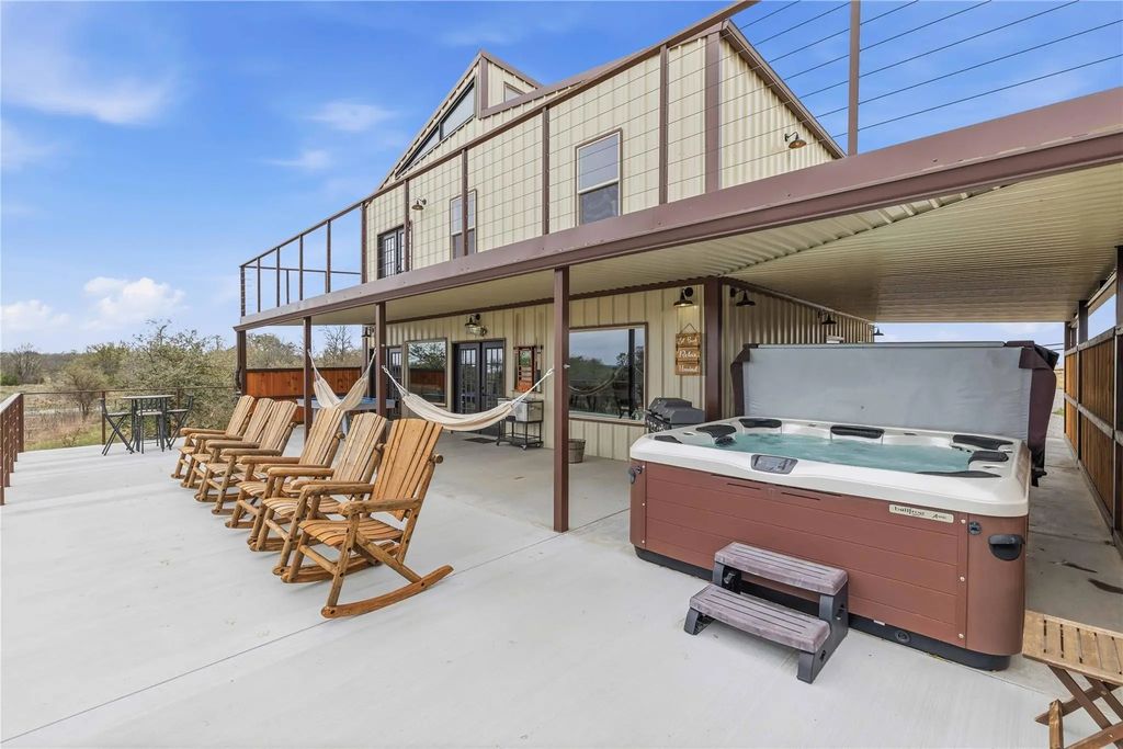 115 Comanche Vista Drive, Comanche