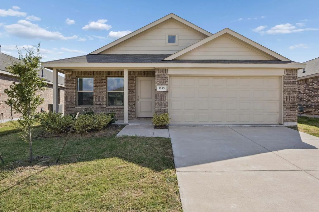 1633 Rosy Finch Drive, Forney