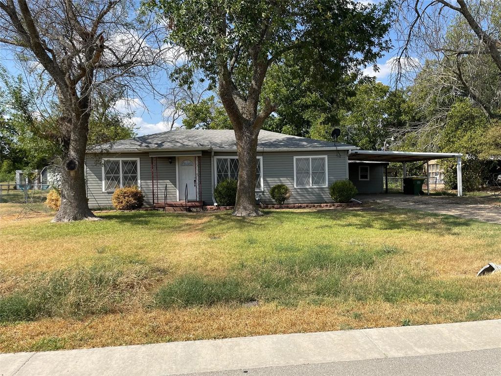 219 Playdium Drive, West