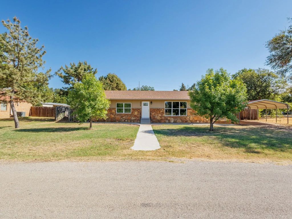 1604 Dublin Street, Brownwood
