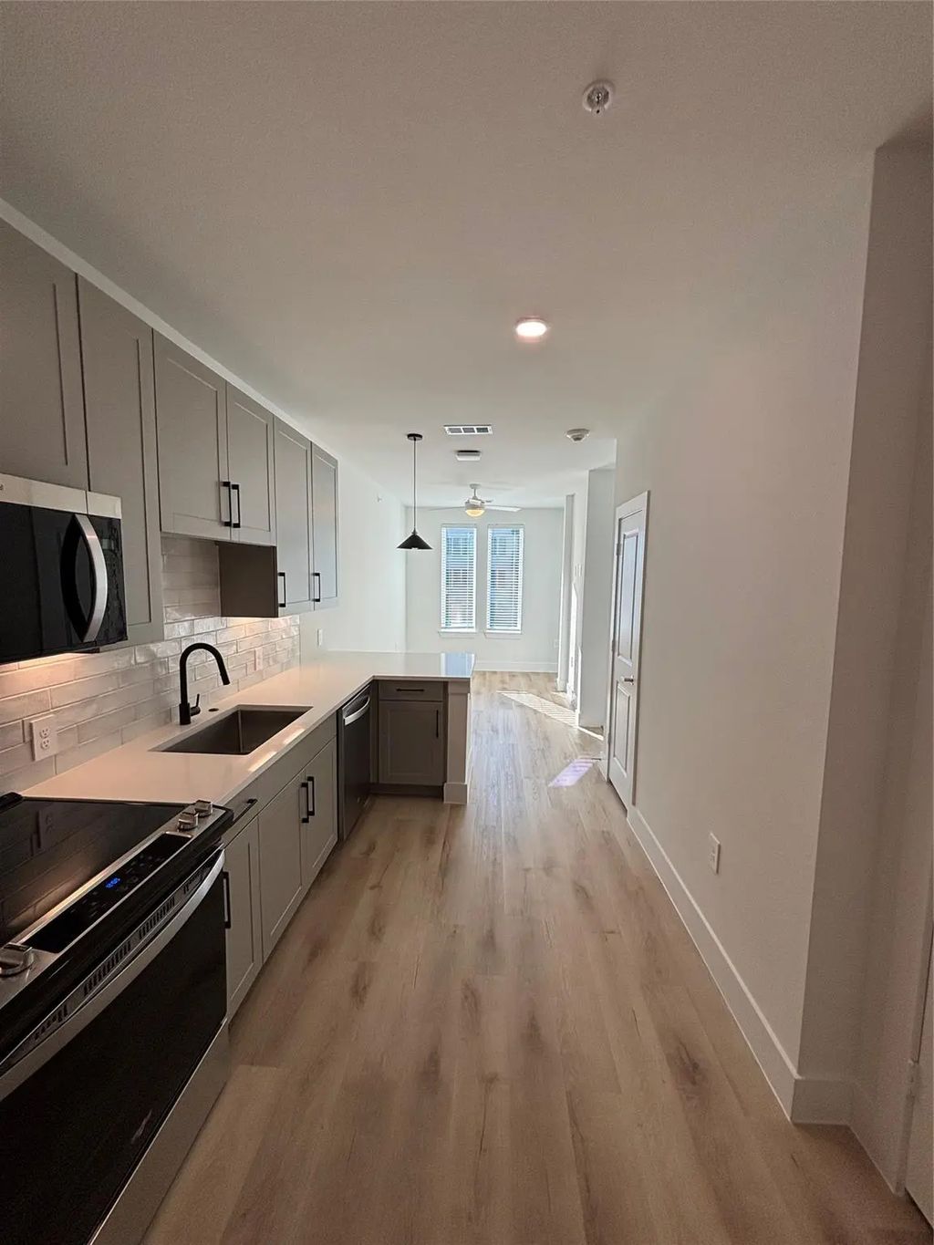 541 J Place 2438, Plano