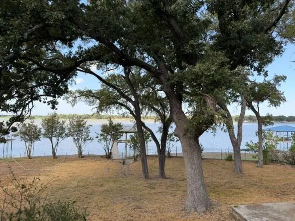 7000 Briar Road, Azle