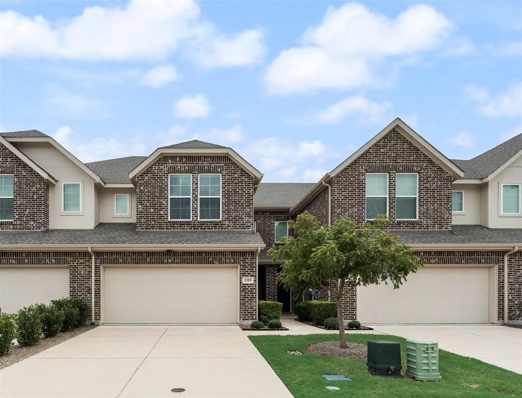 1319 Hill Country Place, Celina