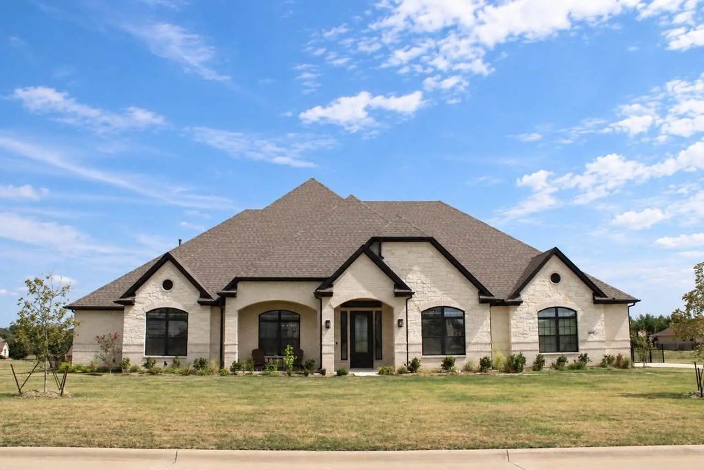 4009 Twin Hills Court, Joshua