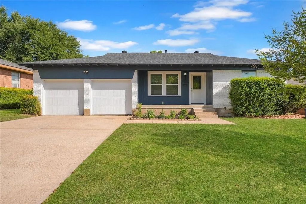 1445 Caravan Trail, Dallas