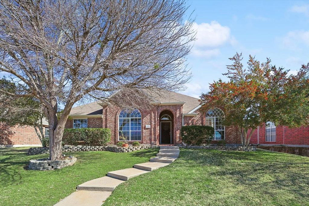 6920 Emerald Coast Drive, Plano