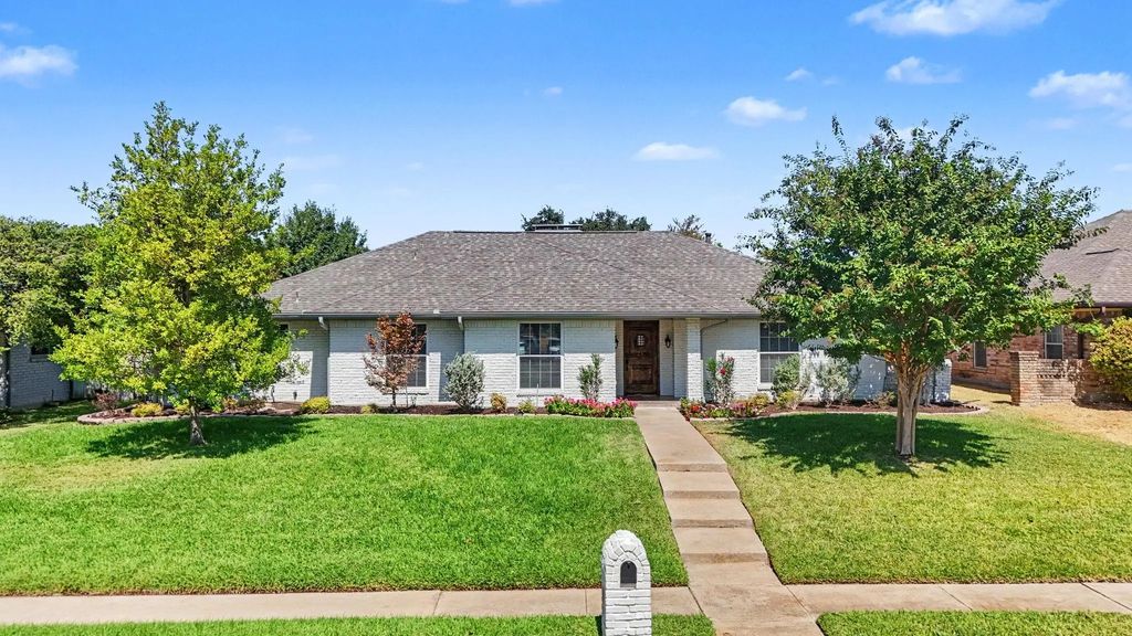 3625 Matterhorn Drive, Plano