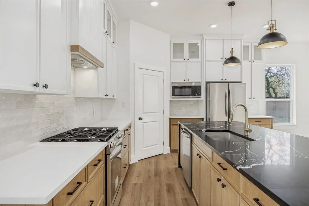2410 Fuqua Road, Rowlett