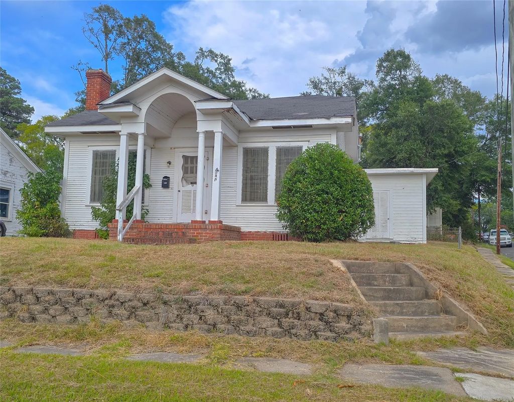 500 Richardson Street, Minden