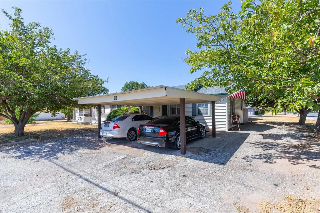 2328 Avenue D, Abilene