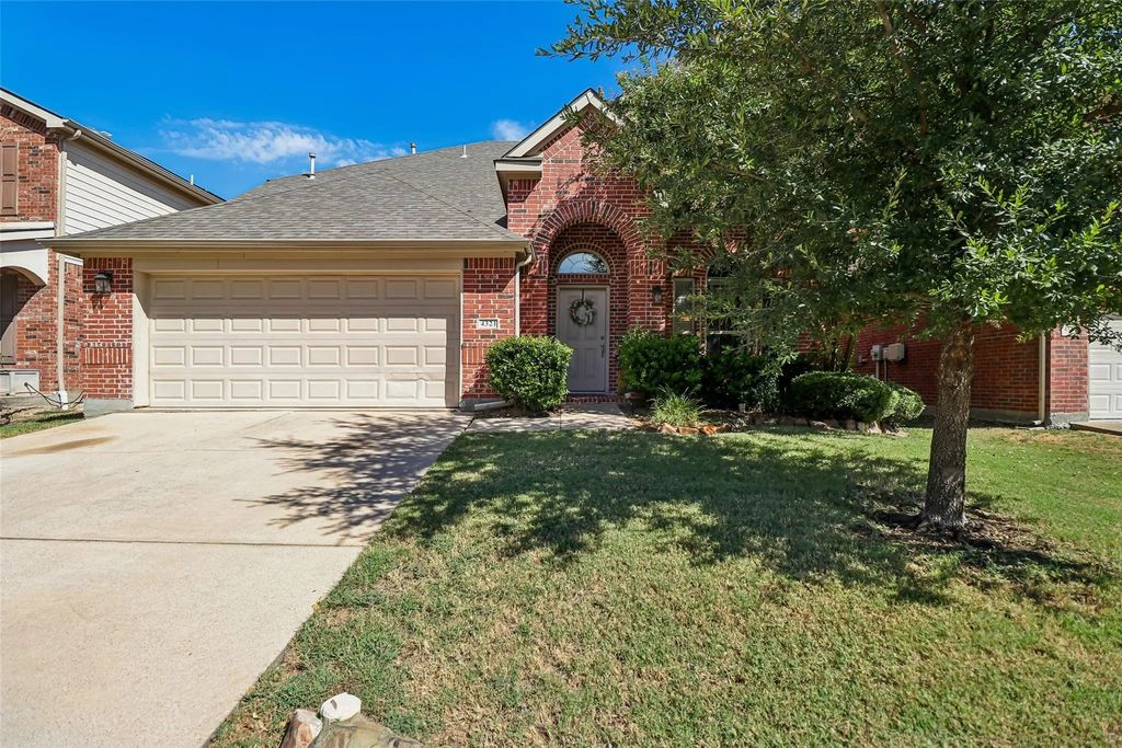 4321 Summer Star Lane, Fort Worth