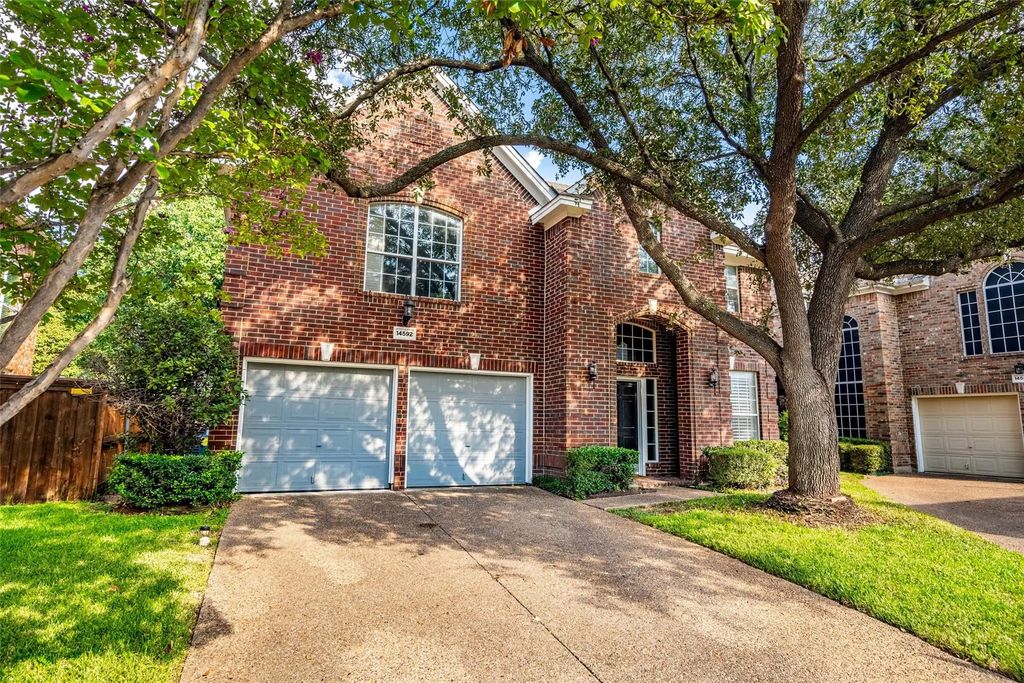 14592 Aspen Court, Addison