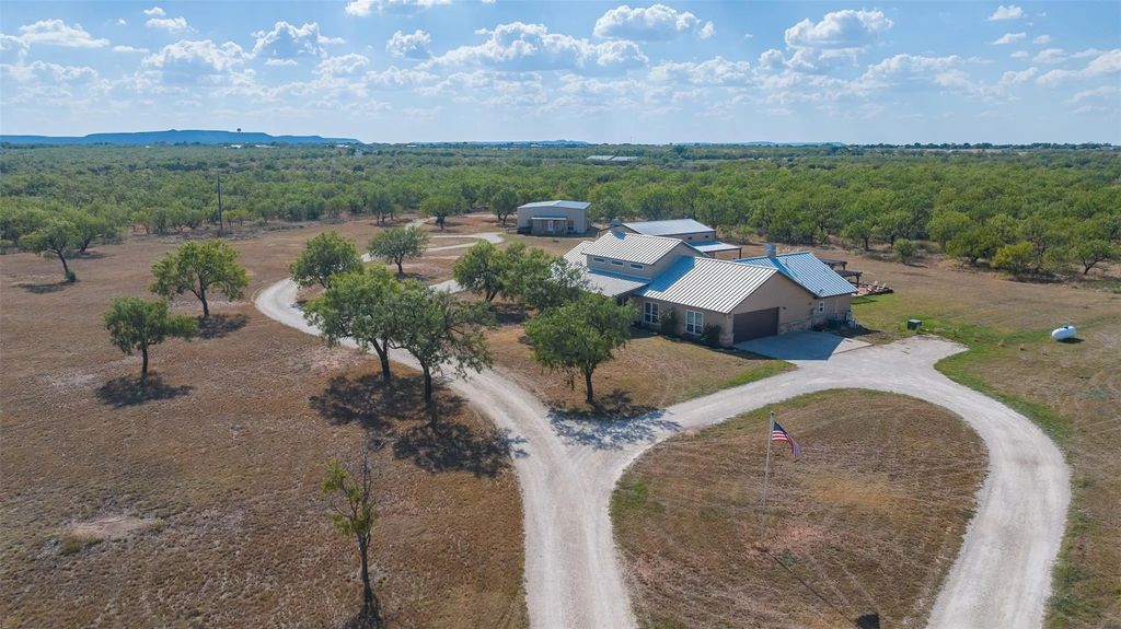 166 Nora Miller Road, Abilene