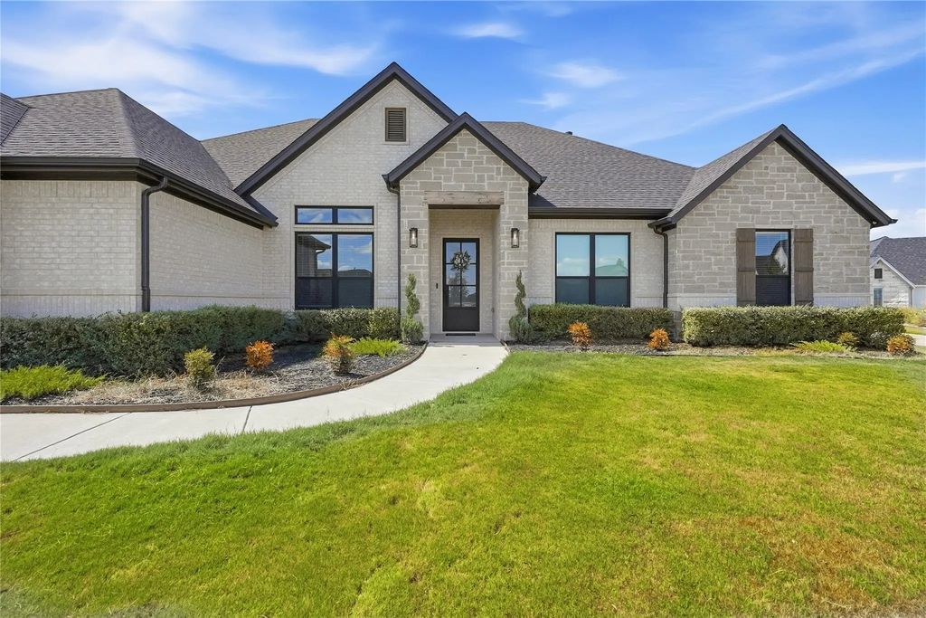 1021 Tobey Court, Aledo