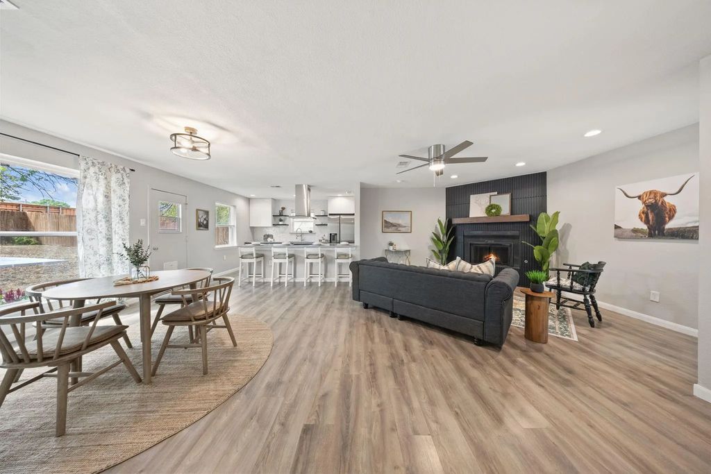 3016 Briarwood Drive, Plano