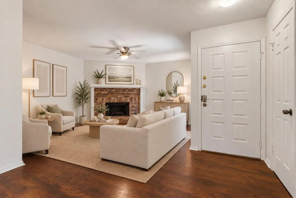 5200 Martel Avenue 24a, Dallas