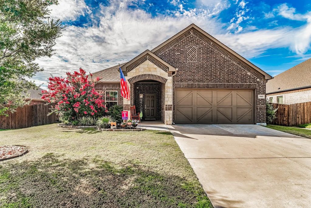 5005 Brookside Drive, Denton