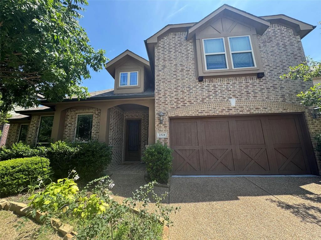 2324 Kemerton Drive, Plano