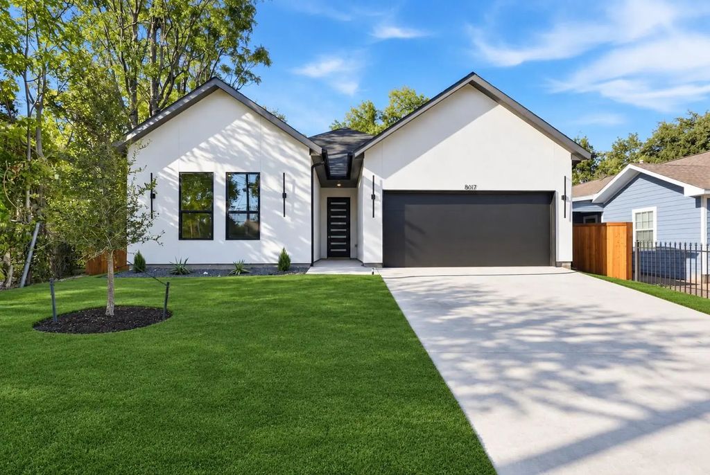 817 Brooks Avenue, Dallas