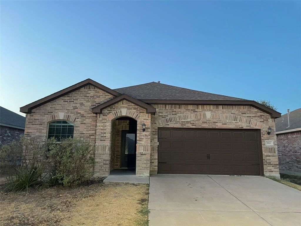 112 Emma Drive, Anna