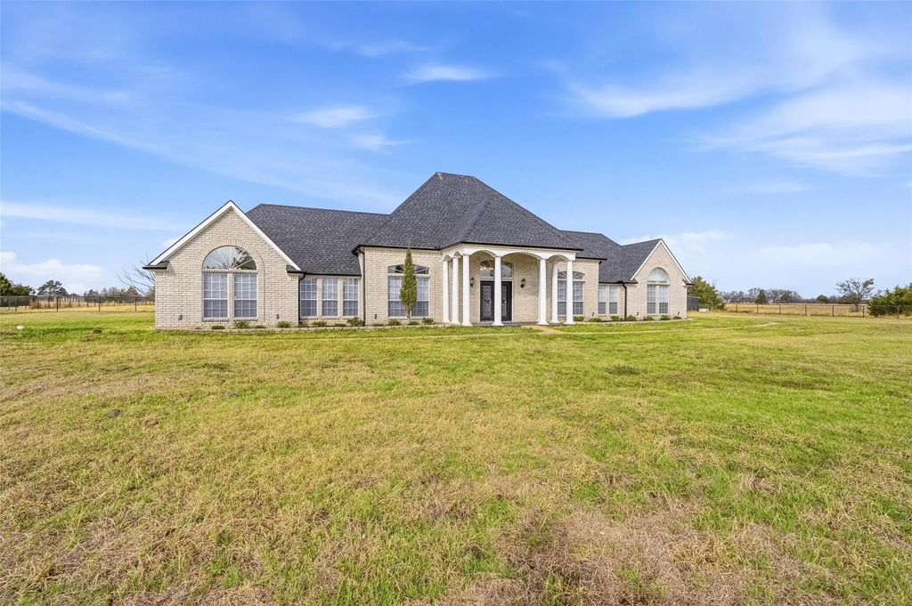 10840 Fm 1895, Kemp