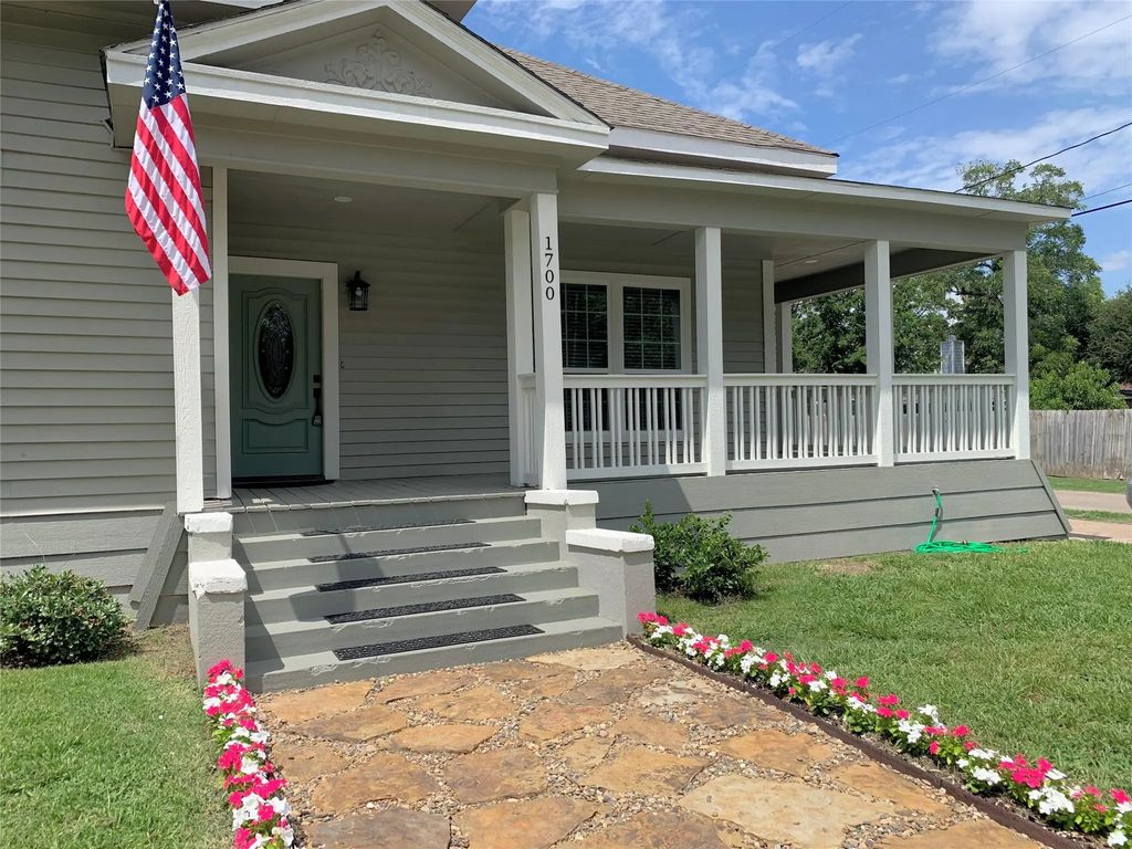 1700 Oneal Street, Greenville