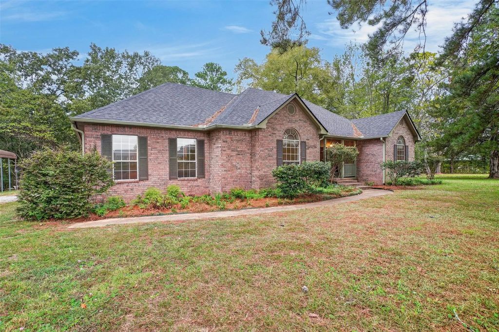7252 Blanchard Furrh Road, Blanchard