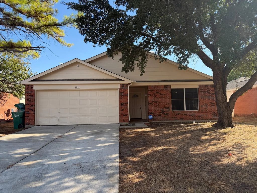 1021 Beechwood Drive, Denton