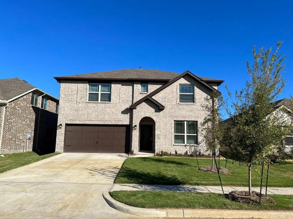 1243 Mill Place, Aubrey