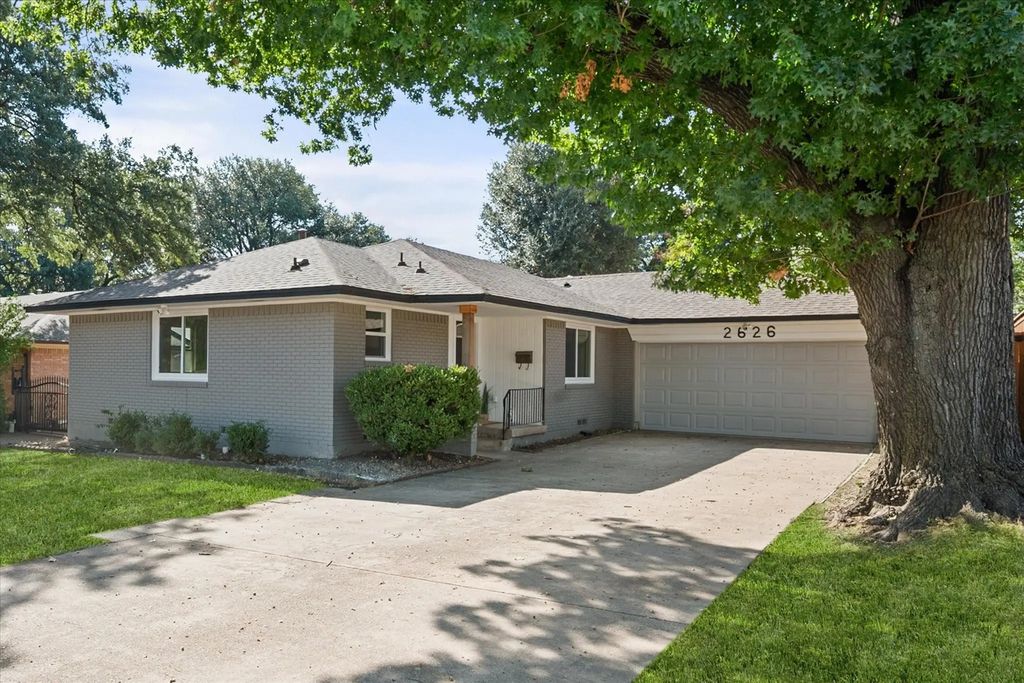 2626 Alden Avenue, Dallas