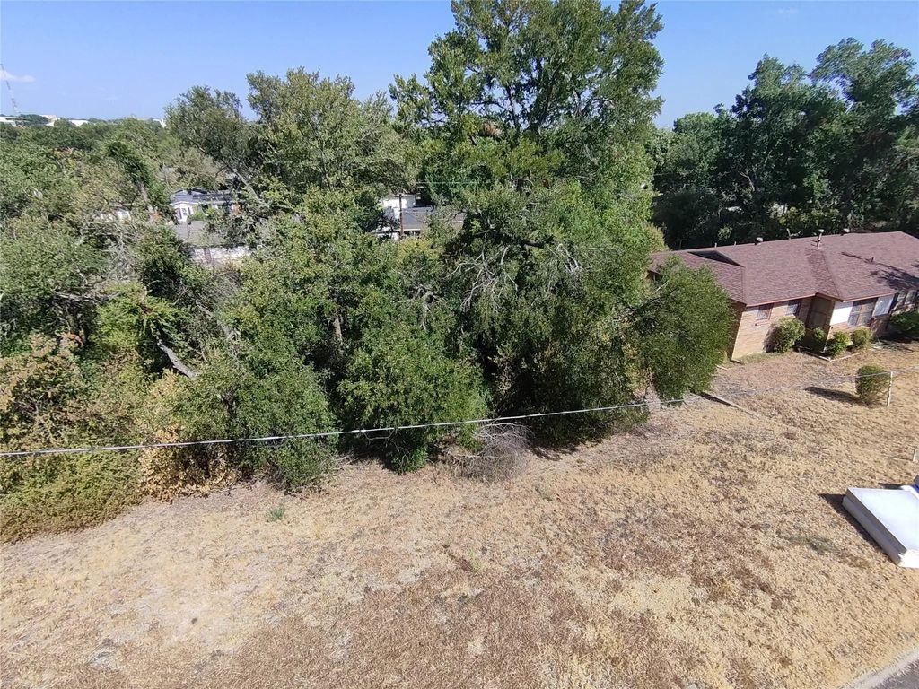 2117 Kingsdale Drive, Fort Worth