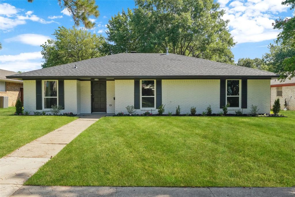 1441 Evergreen Drive, Lewisville