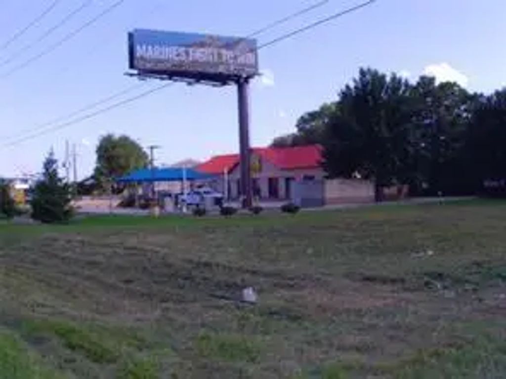 8660 Youree Drive, Shreveport