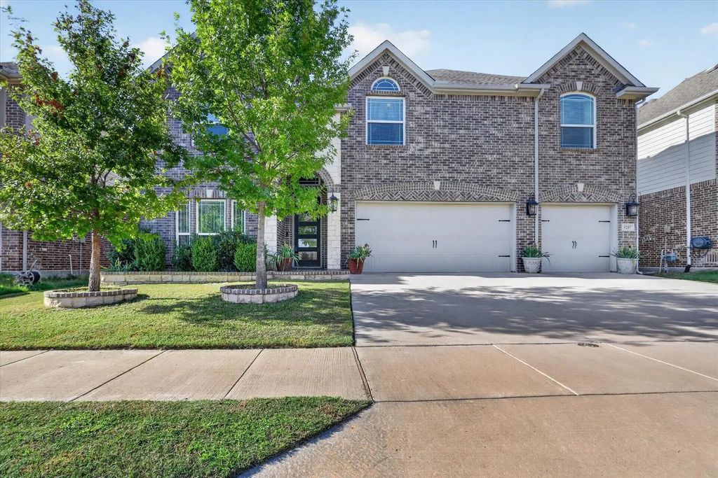 5217 Bow Lake Trail, Fort Worth
