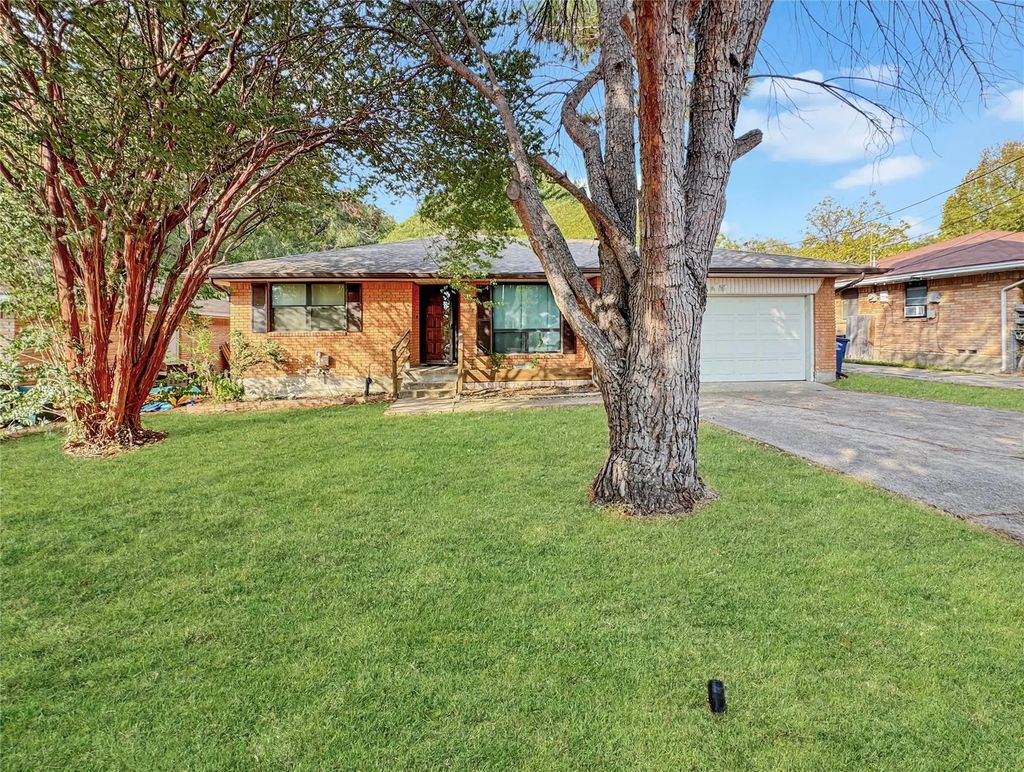 4331 Kolloch Drive, Dallas