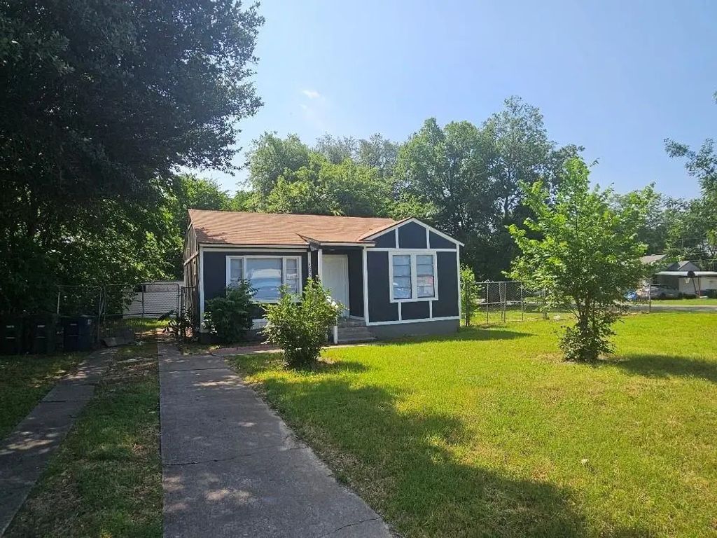 4825 Highway Drive, Fort Worth