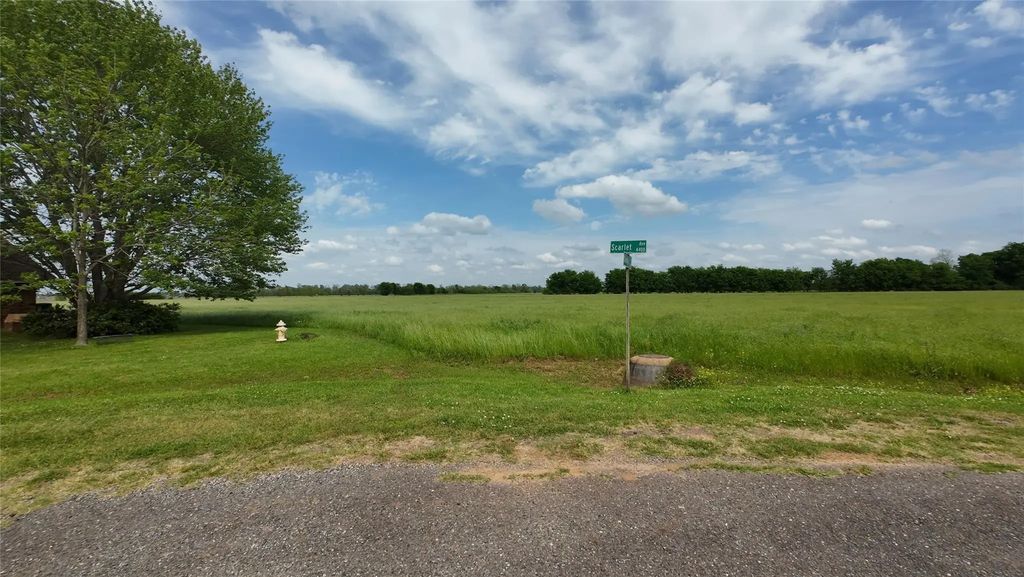 Scarlet Drive, Bossier City