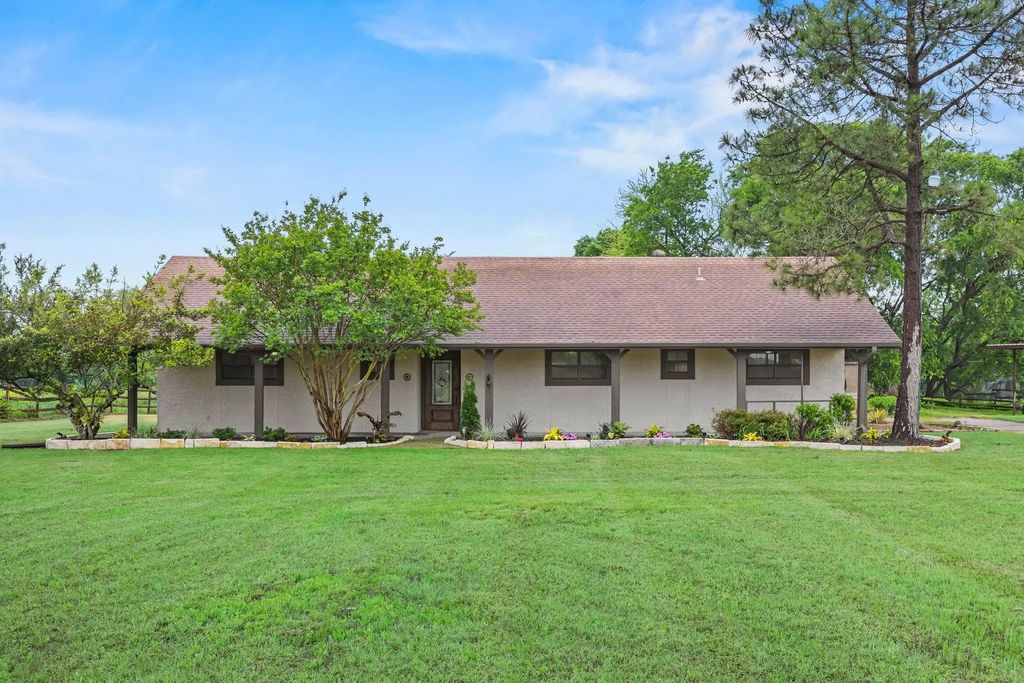 4987 County Road 2664, Royse City