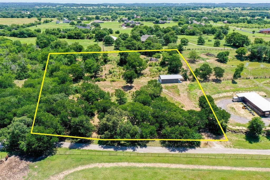 1750 S Fm 372, Gainesville