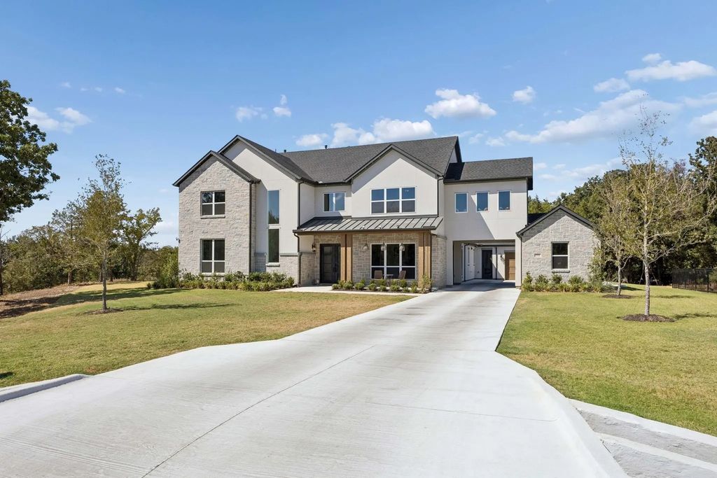 1511 Aspen Crossing, Oak Point