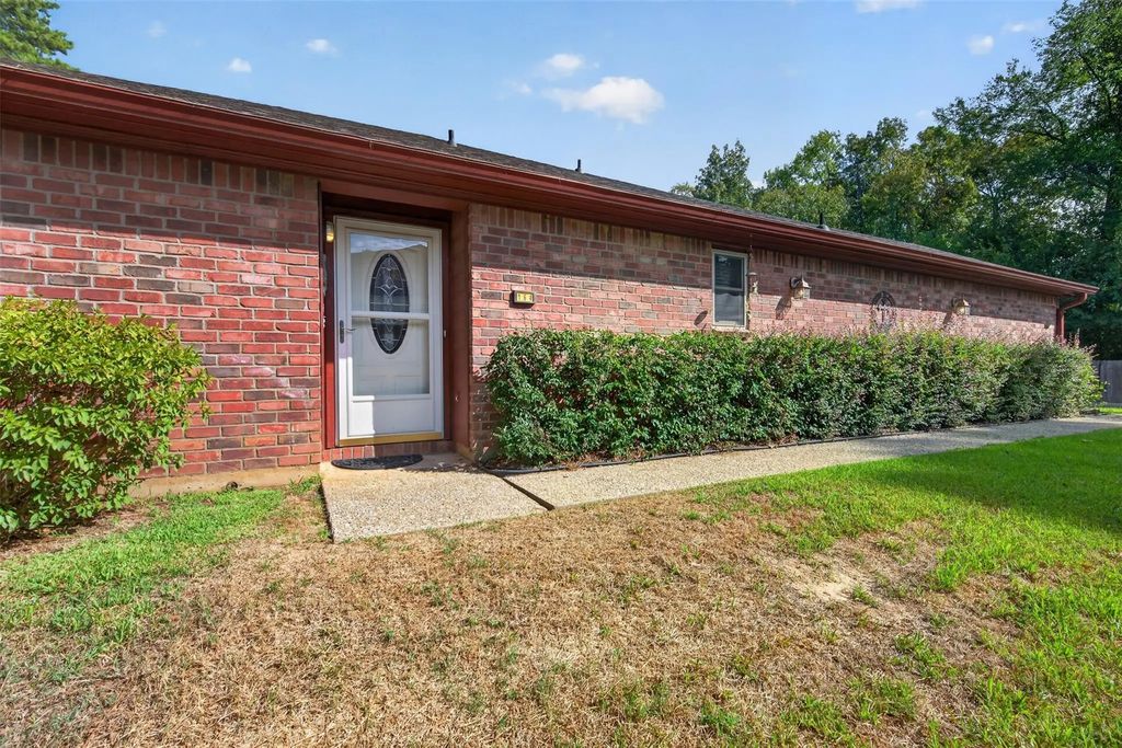 164 Fountain View Drive, Shreveport