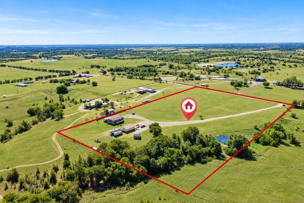 2298 County Road 2320, Decatur