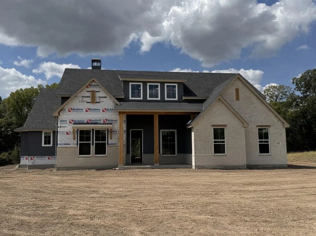 1037 Switchgrass, Azle
