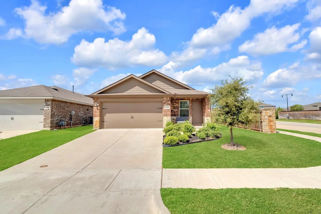 1134 Norias Drive, Forney